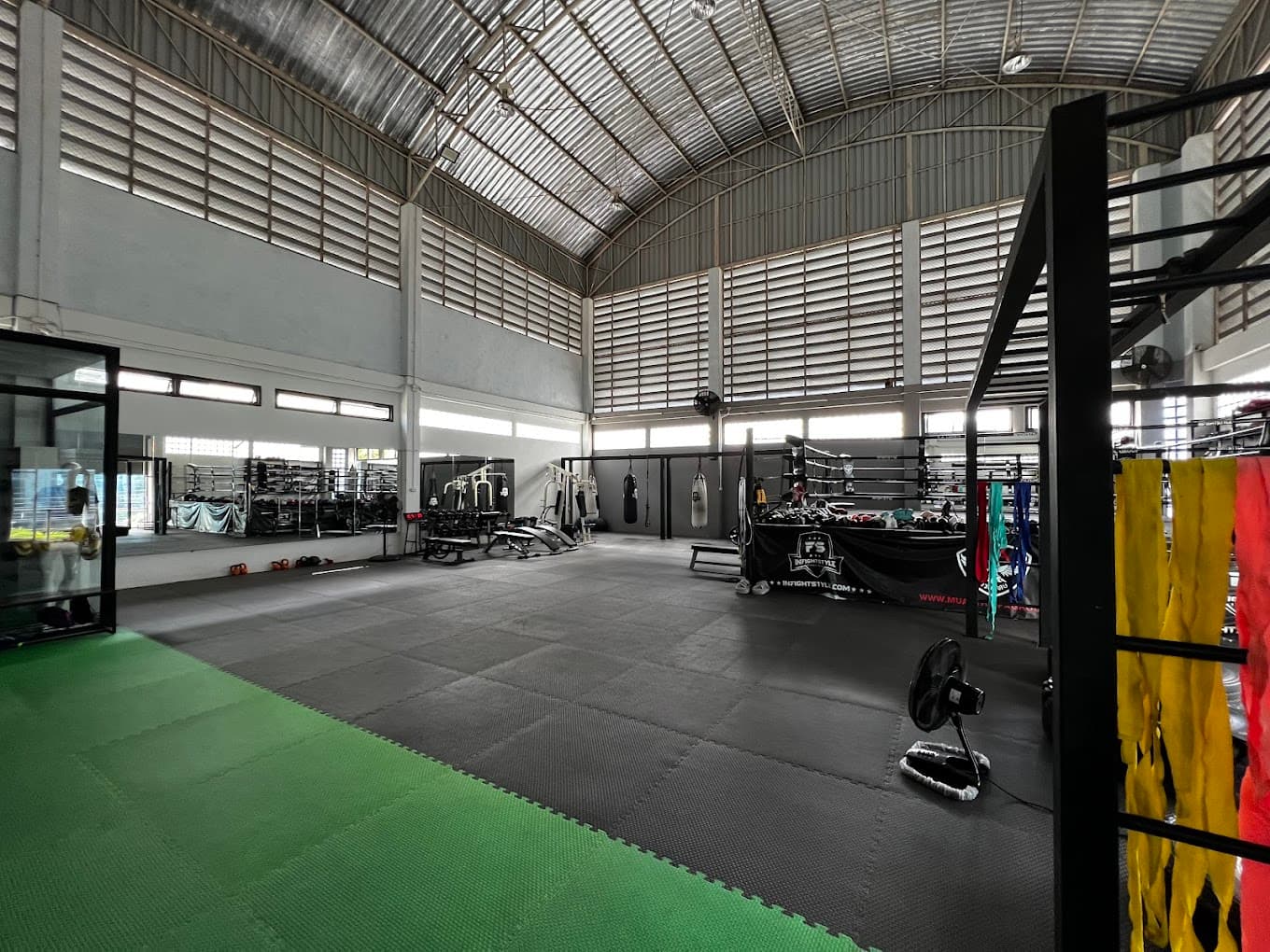 F.A.GROUP MUAYTHAI 8