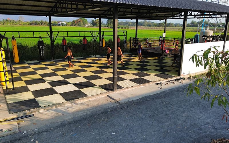 Loong Muay Thai Gym