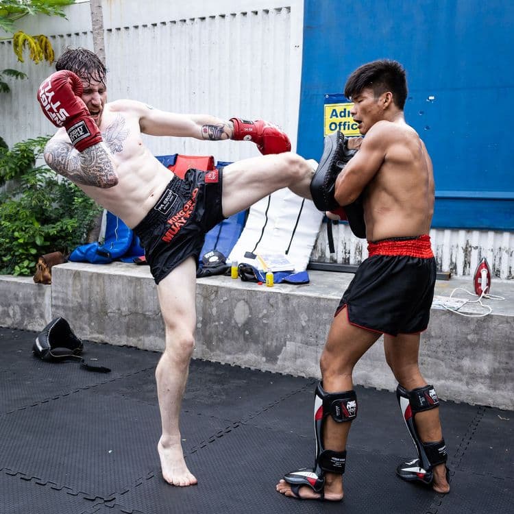 F.A.GROUP MUAYTHAI 7