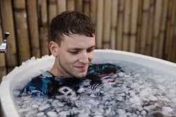 Training + Sauna/Ice Bath